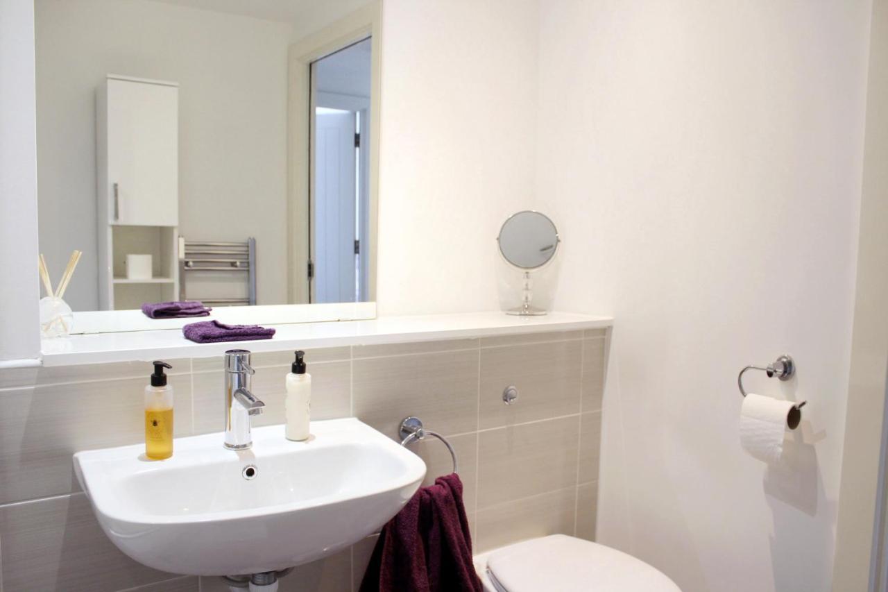 Bridgewater House - Private Room & Bathroom Near Etihad And Coop Arena 맨체스터 외부 사진
