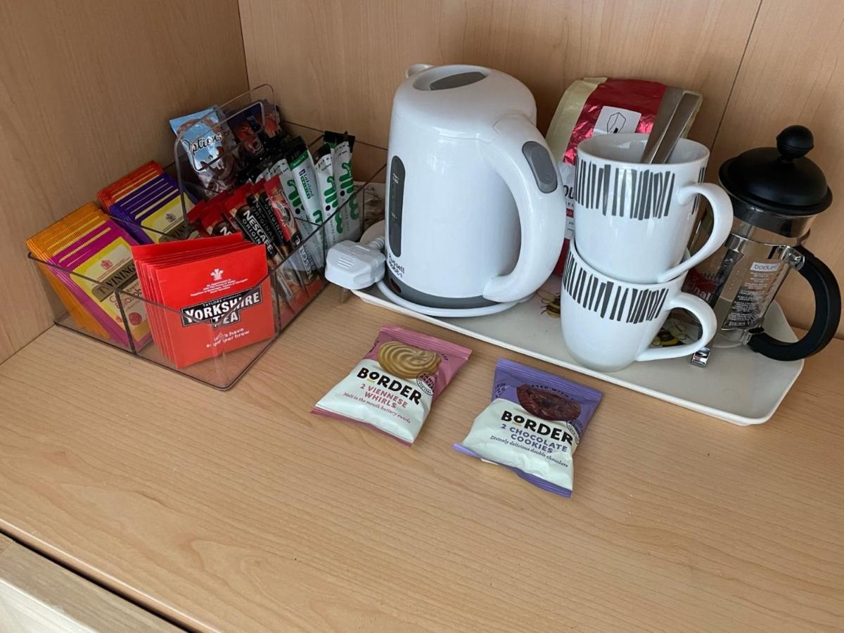 Manchester Escape - Private Room & Bathroom Near Etihad And Coop Arena - Free Secure Parking 외부 사진